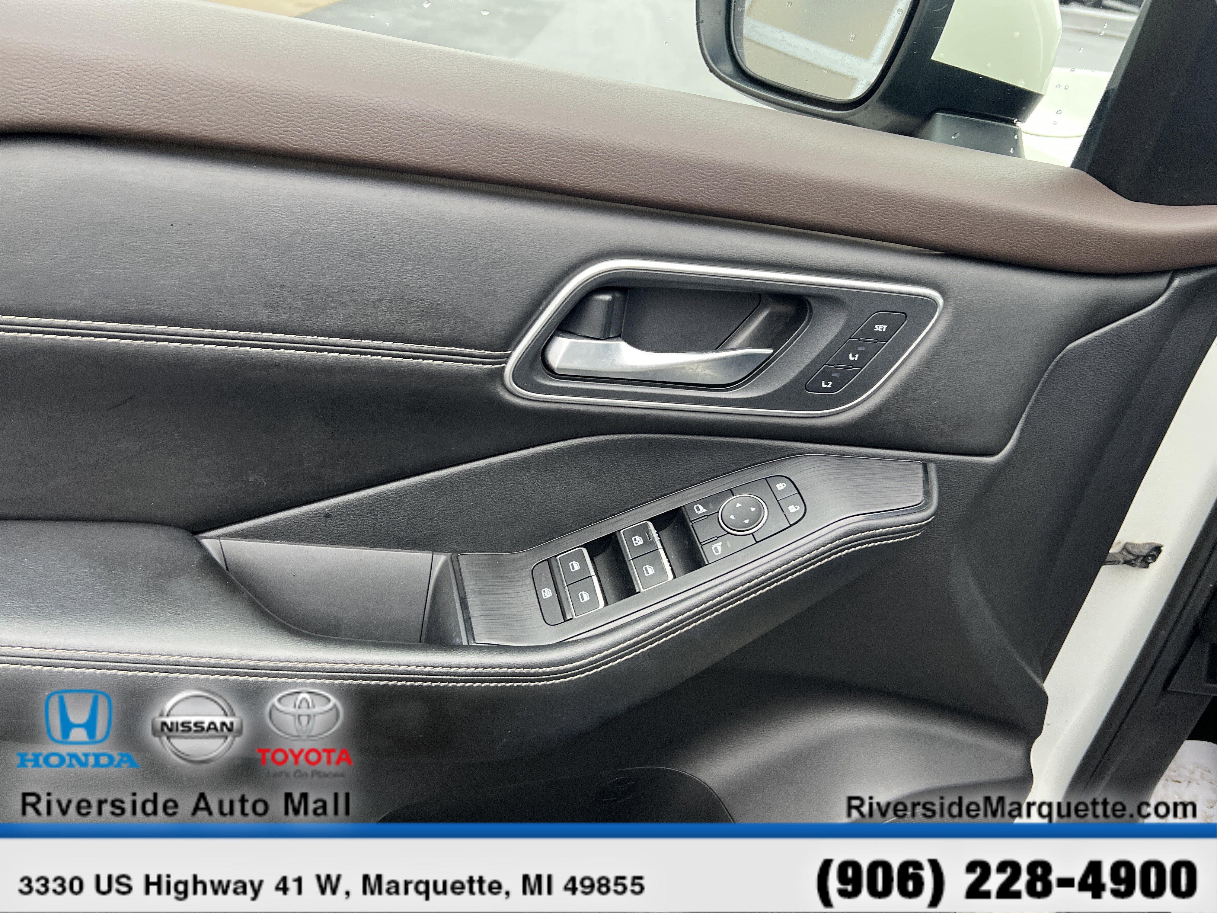 Used 2021 Nissan Rogue Platinum AWD/4WD image 24