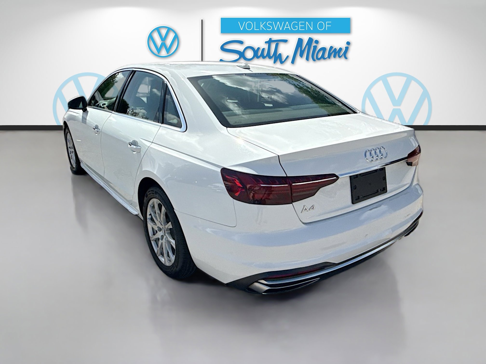 Used 2020 Audi A4 2.0T Premium w/ Convenience Package image 5