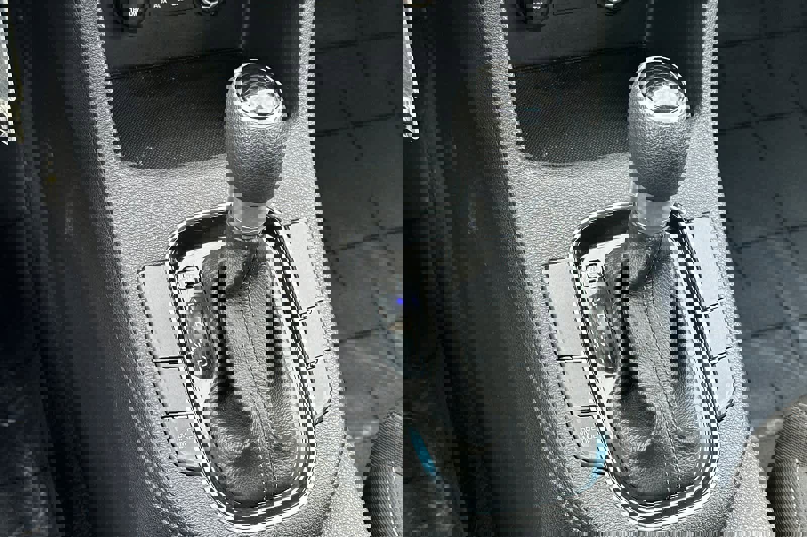 Used 2018 Hyundai Elantra GT image 21