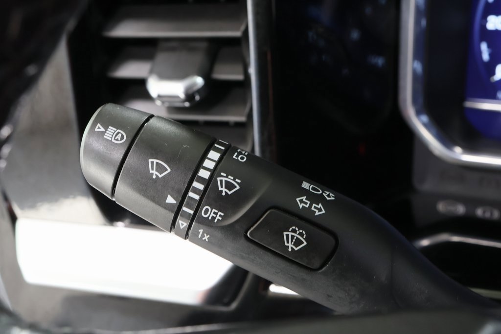 Used 2022 Chevrolet Silverado 1500 LT image 16