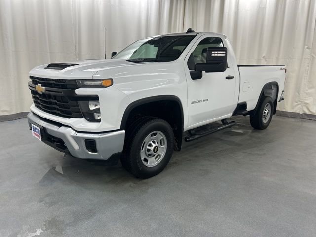 Used 2025 Chevrolet Silverado 2500 W/T w/ WT Convenience Package AWD/4WD image 2
