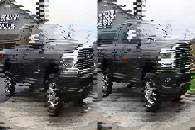 Used 2024 RAM 2500 Laramie image 3
