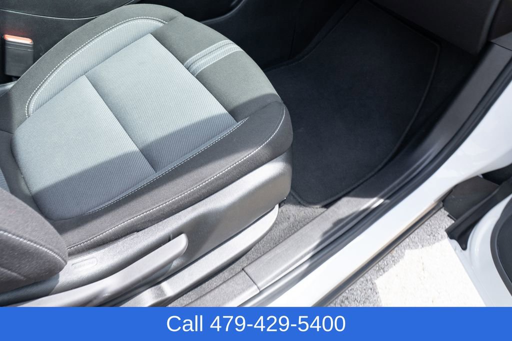 Used 2025 Chevrolet Blazer LT image 45