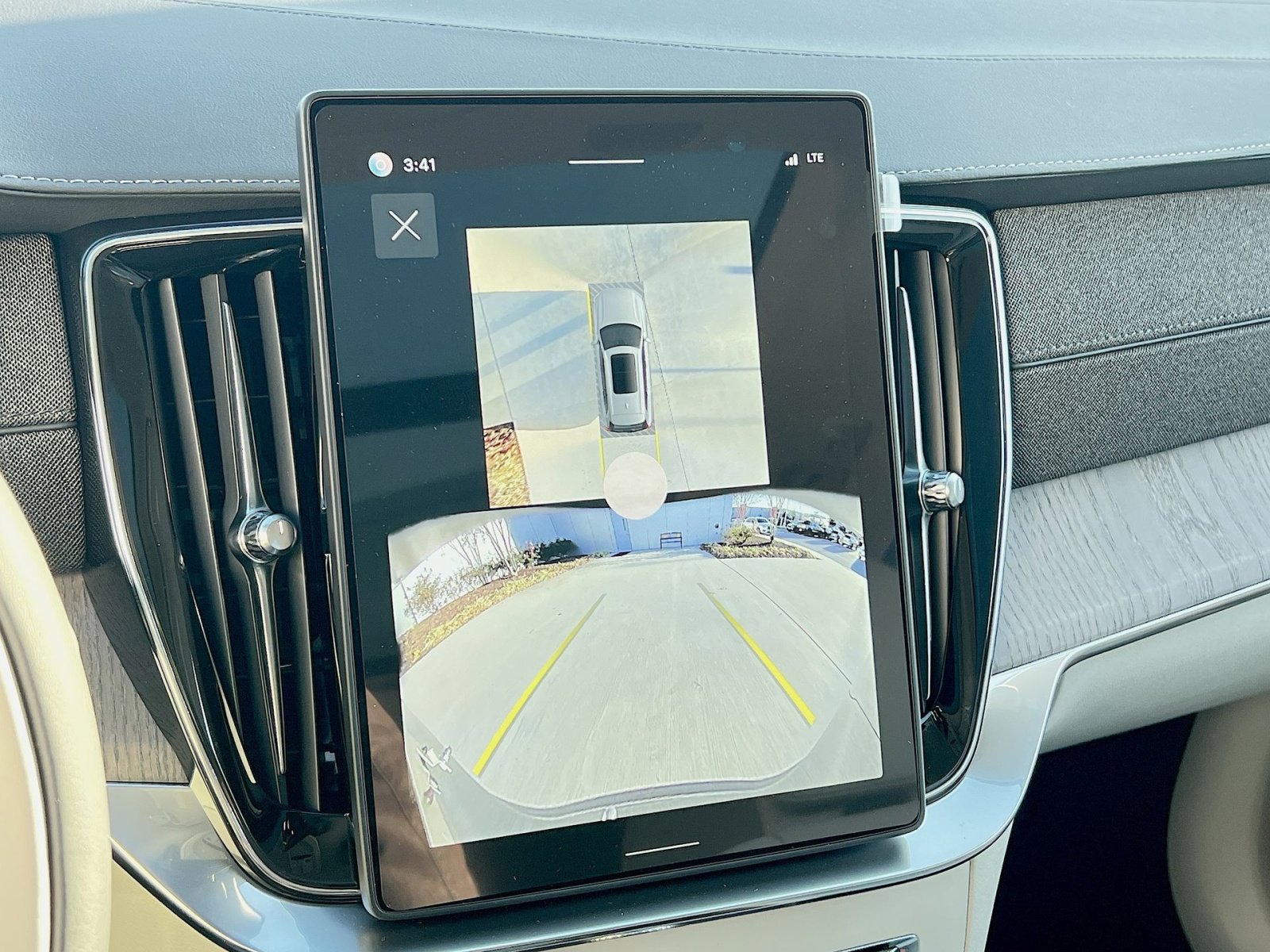 New 2026 Volvo XC90 B6 Ultra image 19