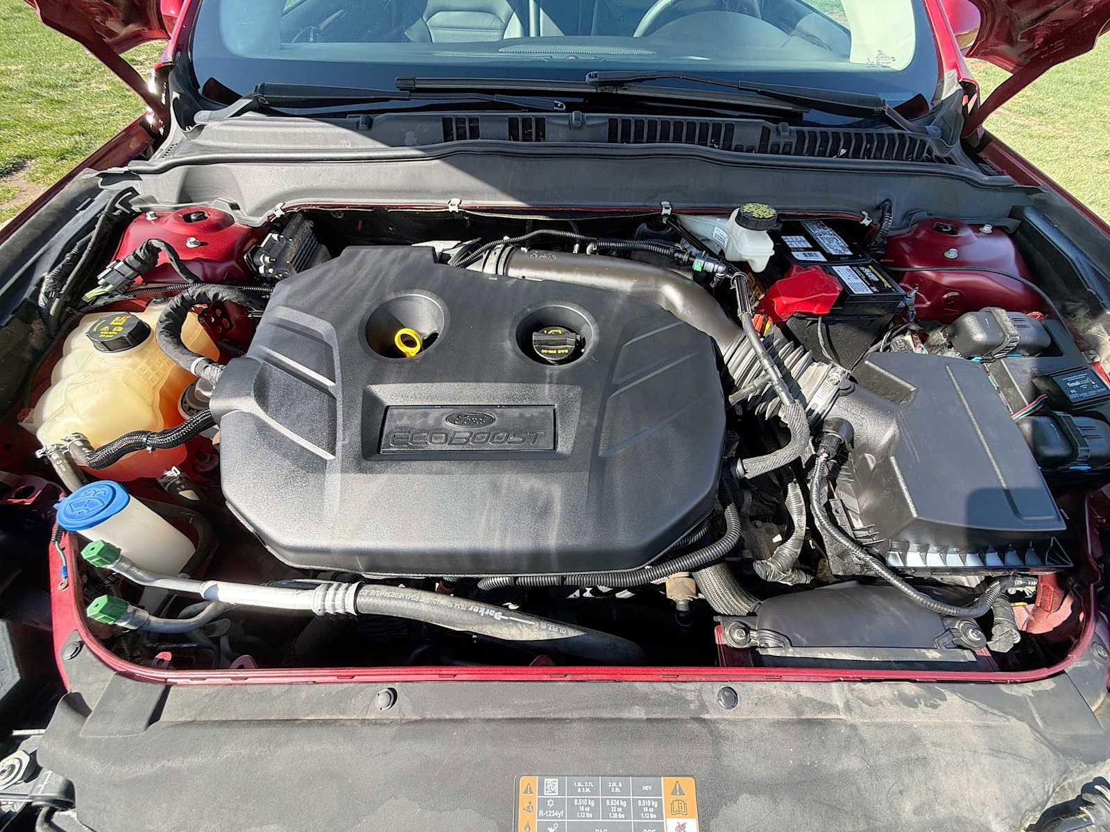 Used 2017 Ford Fusion SE w/ Fusion SE Technology Package image 11