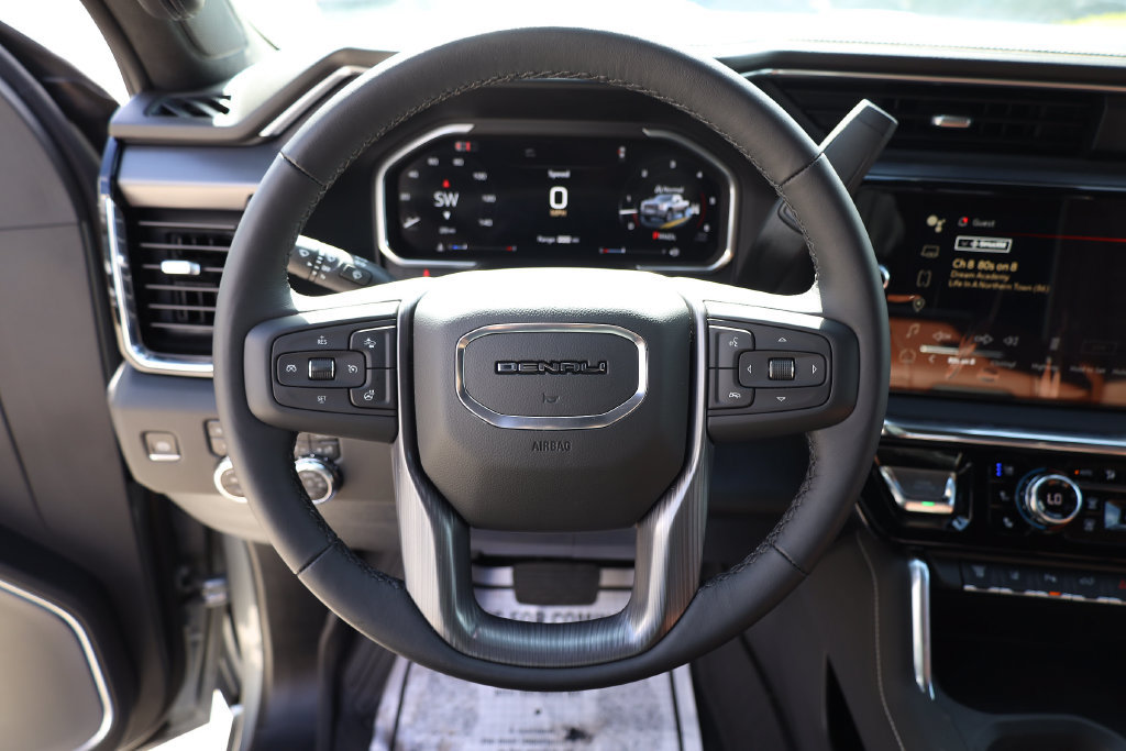 New 2026 GMC Sierra 2500 Denali Ultimate w/ LPO, Black Badging Package AWD/4WD image 13