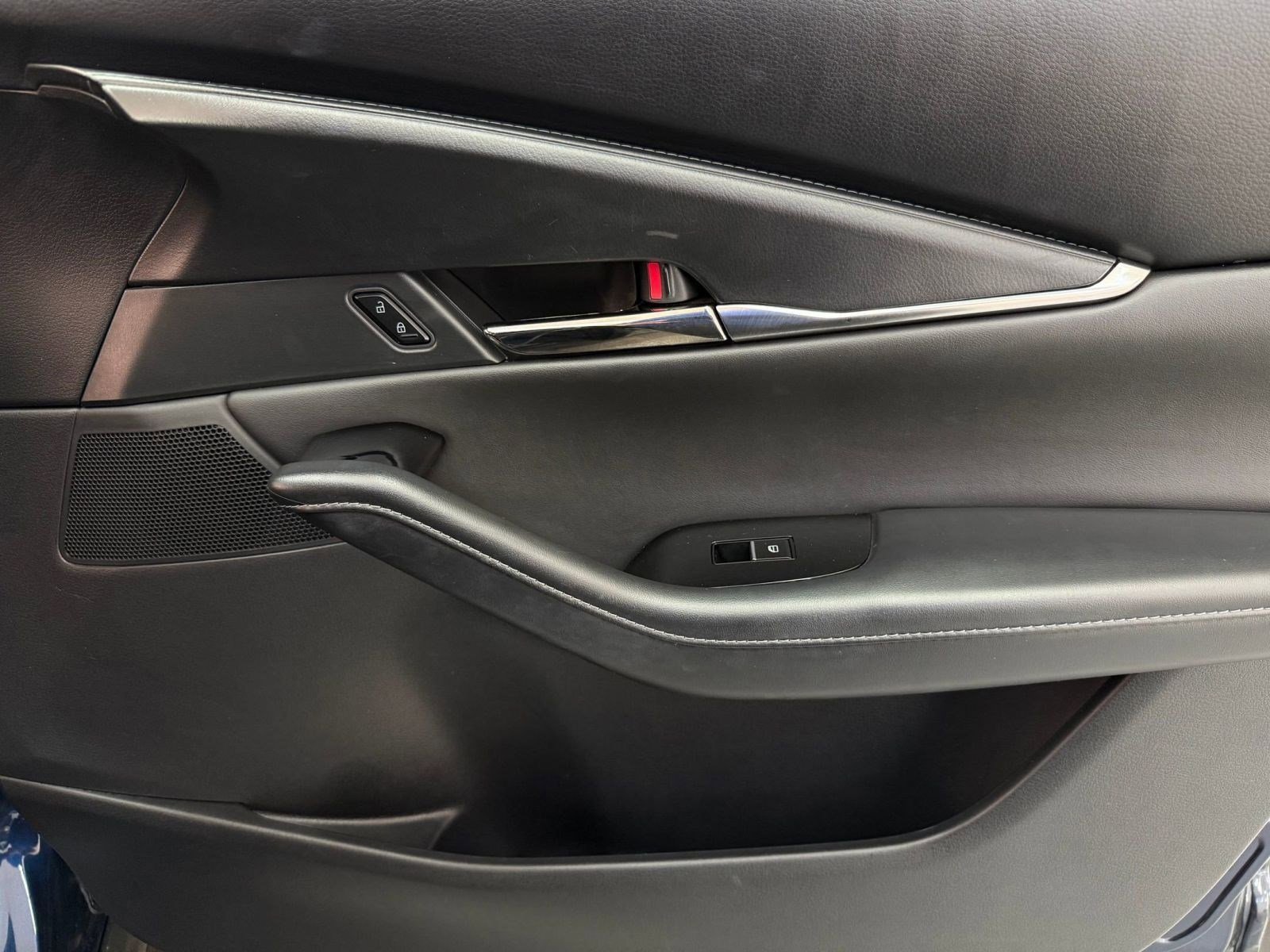 Used 2023 MAZDA CX-30 AWD 2.5 S w/ Preferred Package image 22