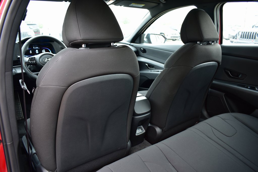 New 2025 Hyundai Elantra Sport image 20