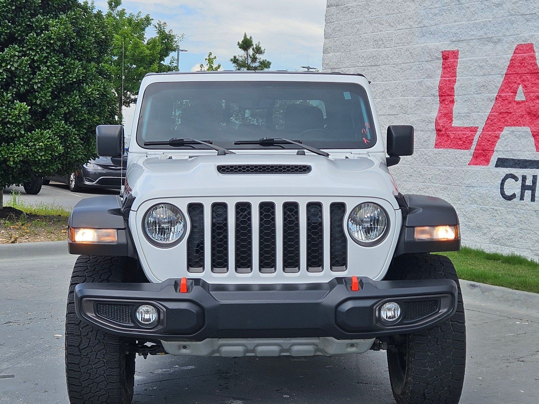 Used 2023 Jeep Gladiator Mojave w/ Cold Weather Group AWD/4WD image 2