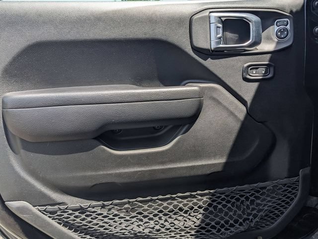 Used 2023 Jeep Gladiator Sport AWD/4WD image 14