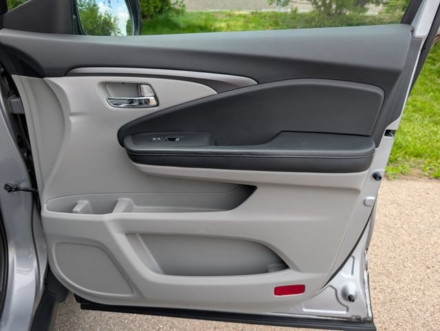 Used 2017 Honda Pilot EX-L image 36