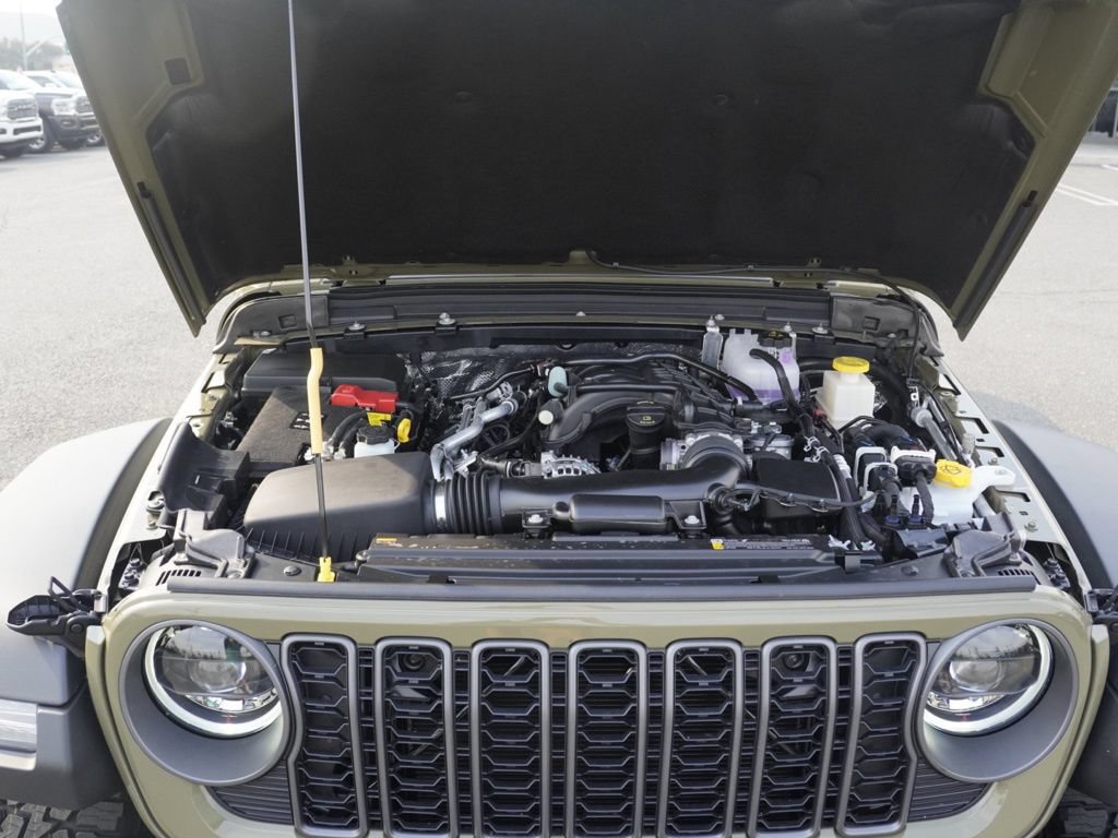 New 2026 Jeep Gladiator Rubicon w/ Steel Power Dome Hood Package AWD/4WD image 26