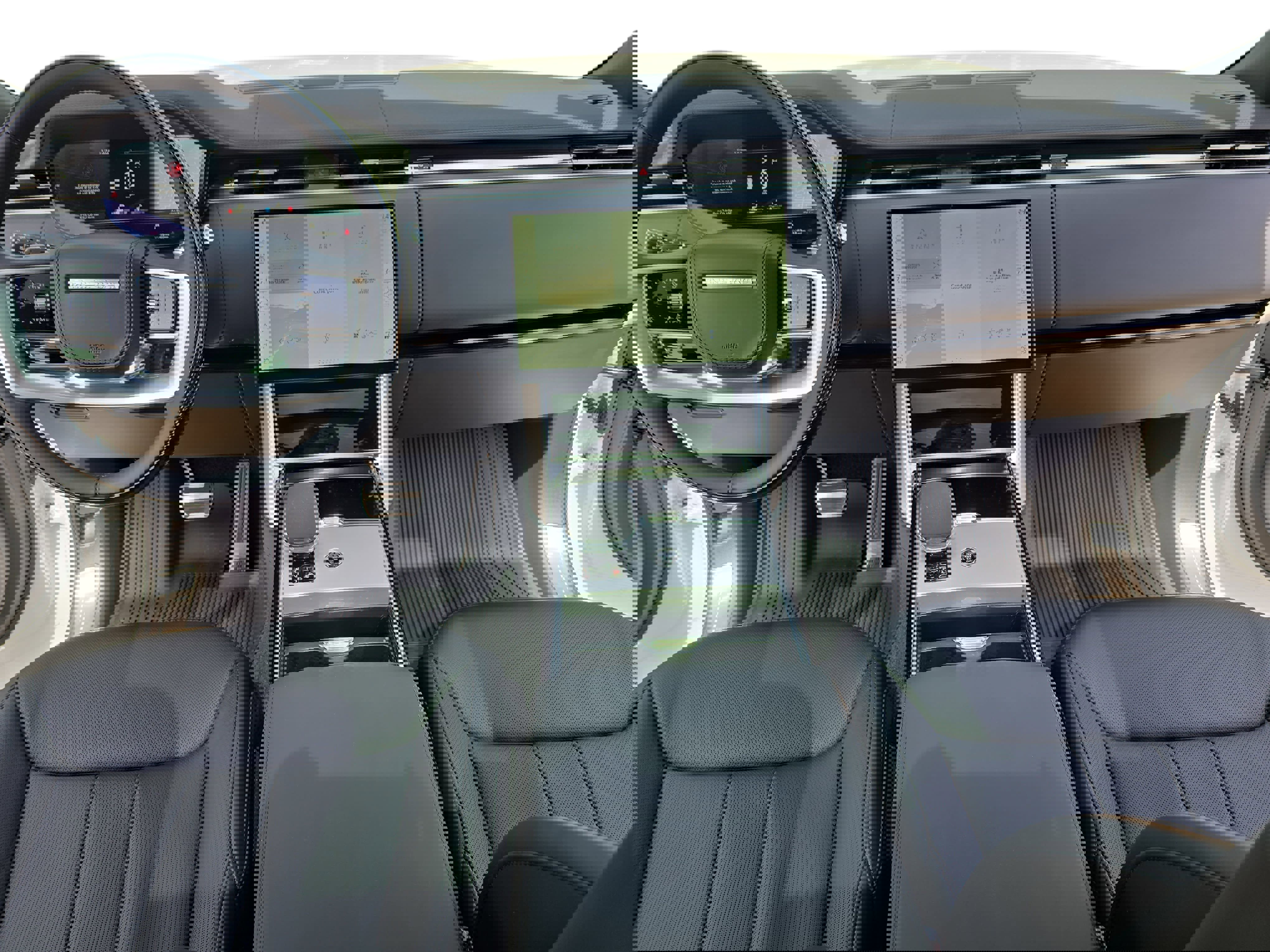 Certified 2026 Land Rover Range Rover Long Wheelbase SE image 9