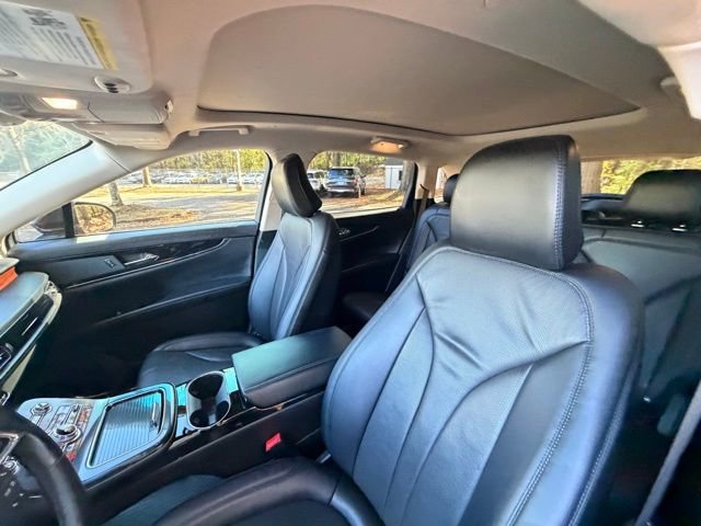 Certified 2022 Lincoln Nautilus Reserve image 12