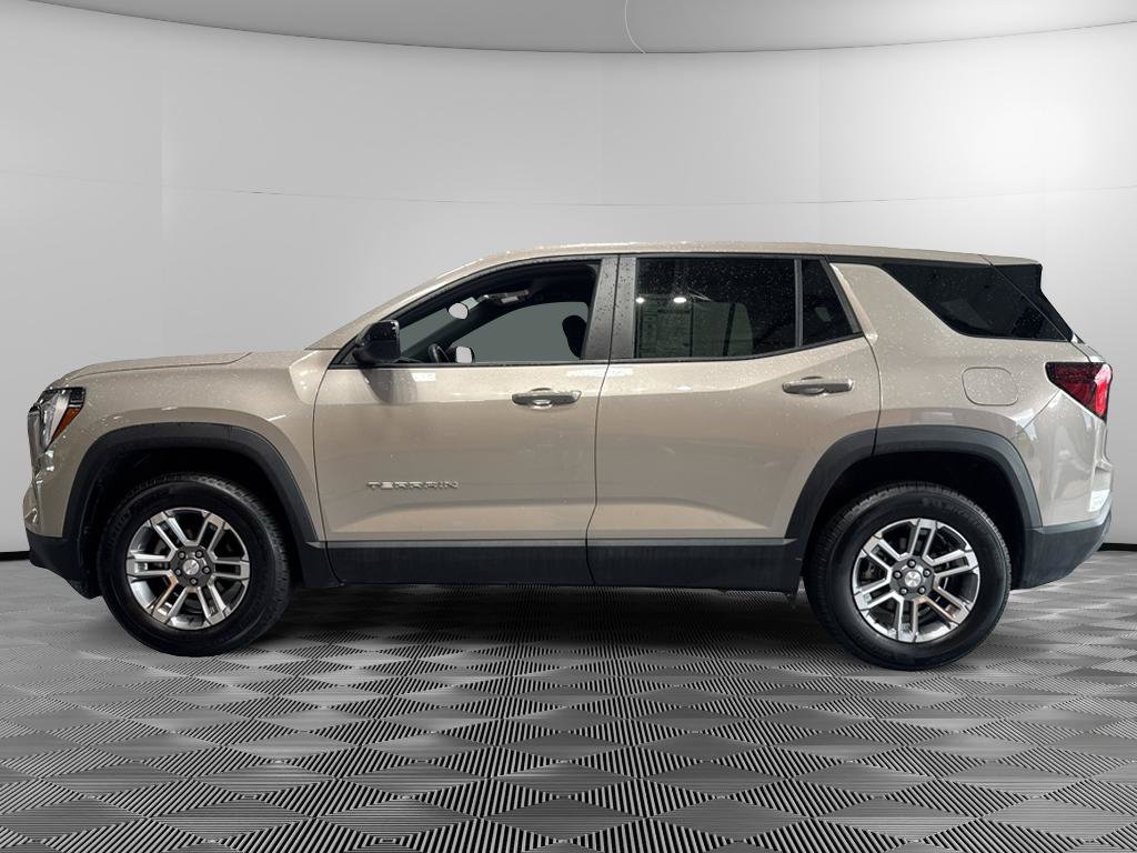 Used 2026 GMC Terrain Elevation AWD/4WD image 2