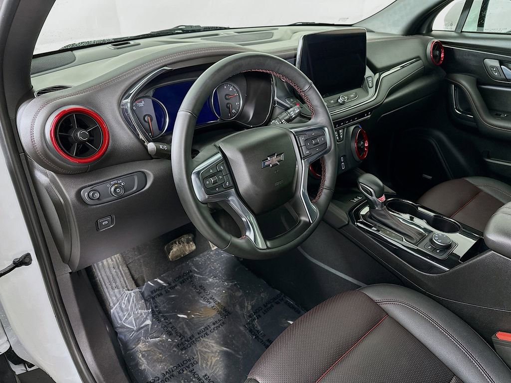 Used 2023 Chevrolet Blazer RS w/ Driver Confidence II Package AWD/4WD image 16