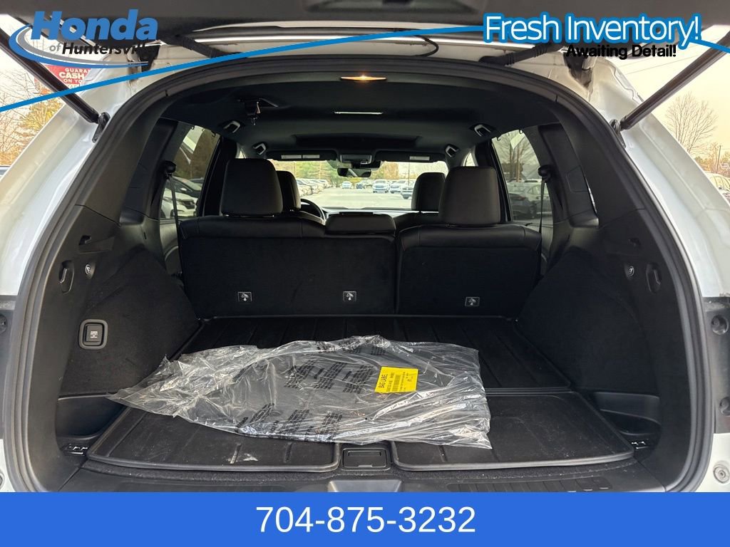 Used 2024 Honda Passport Black Edition image 11