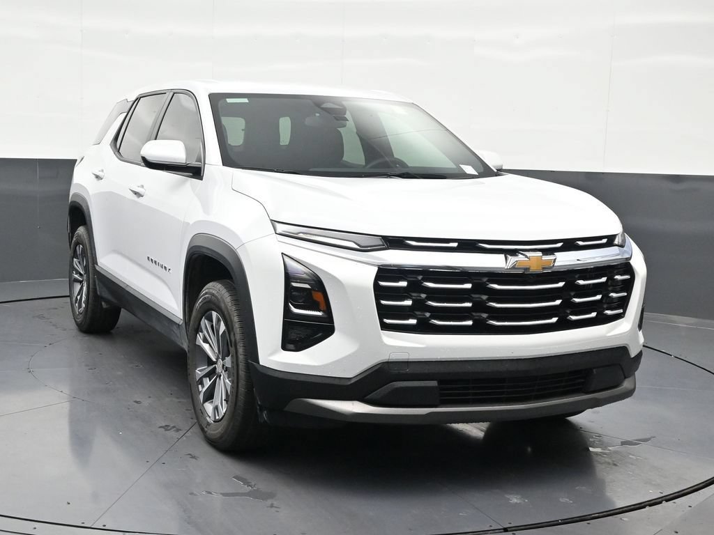 Used 2026 Chevrolet Equinox LT AWD/4WD image 8