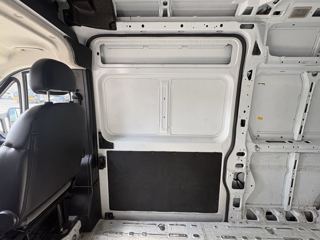Used 2023 RAM ProMaster 2500 FWD image 22