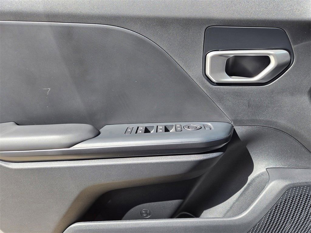 New 2026 Kia K4 FWD image 18