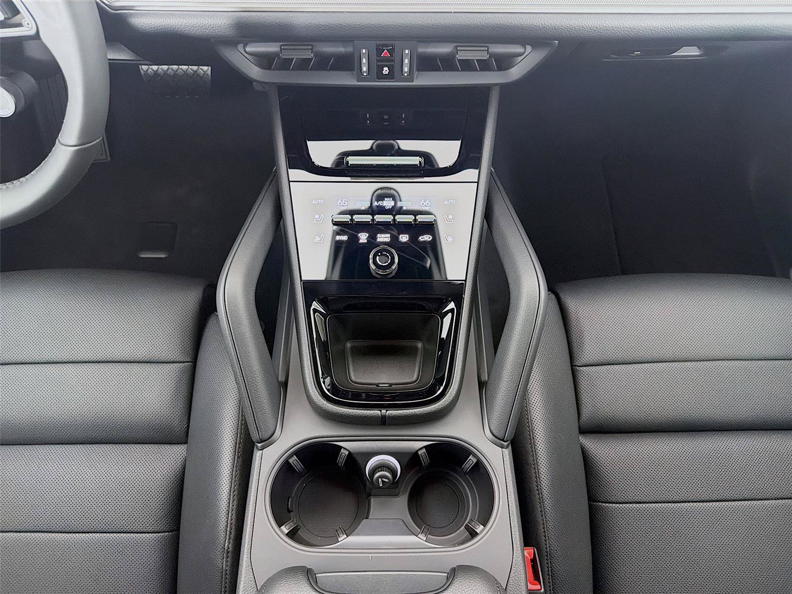 New 2026 Porsche Cayenne AWD/4WD image 18