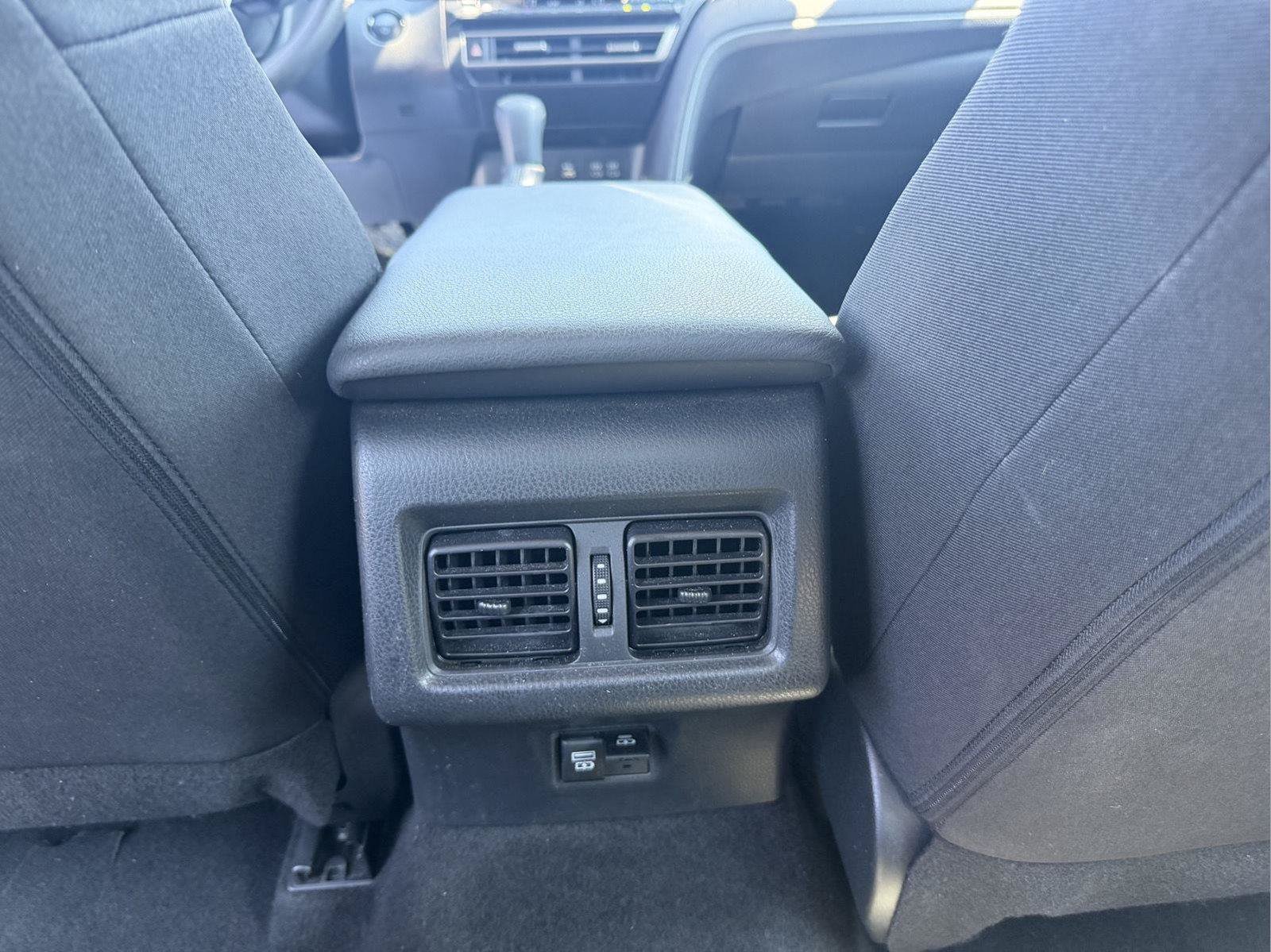 Used 2025 Toyota Camry LE FWD image 15