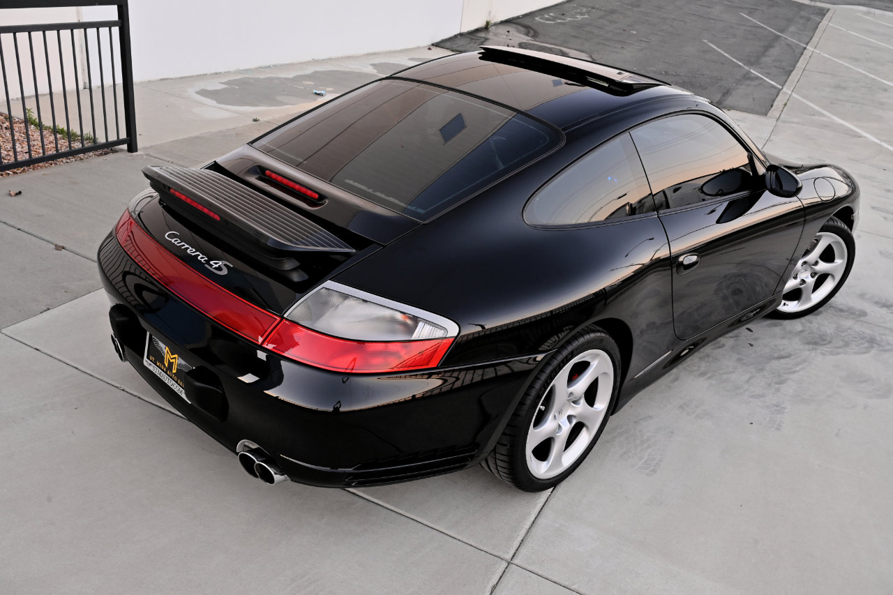 Used 2004 Porsche 911 Carrera 4S AWD/4WD video 1