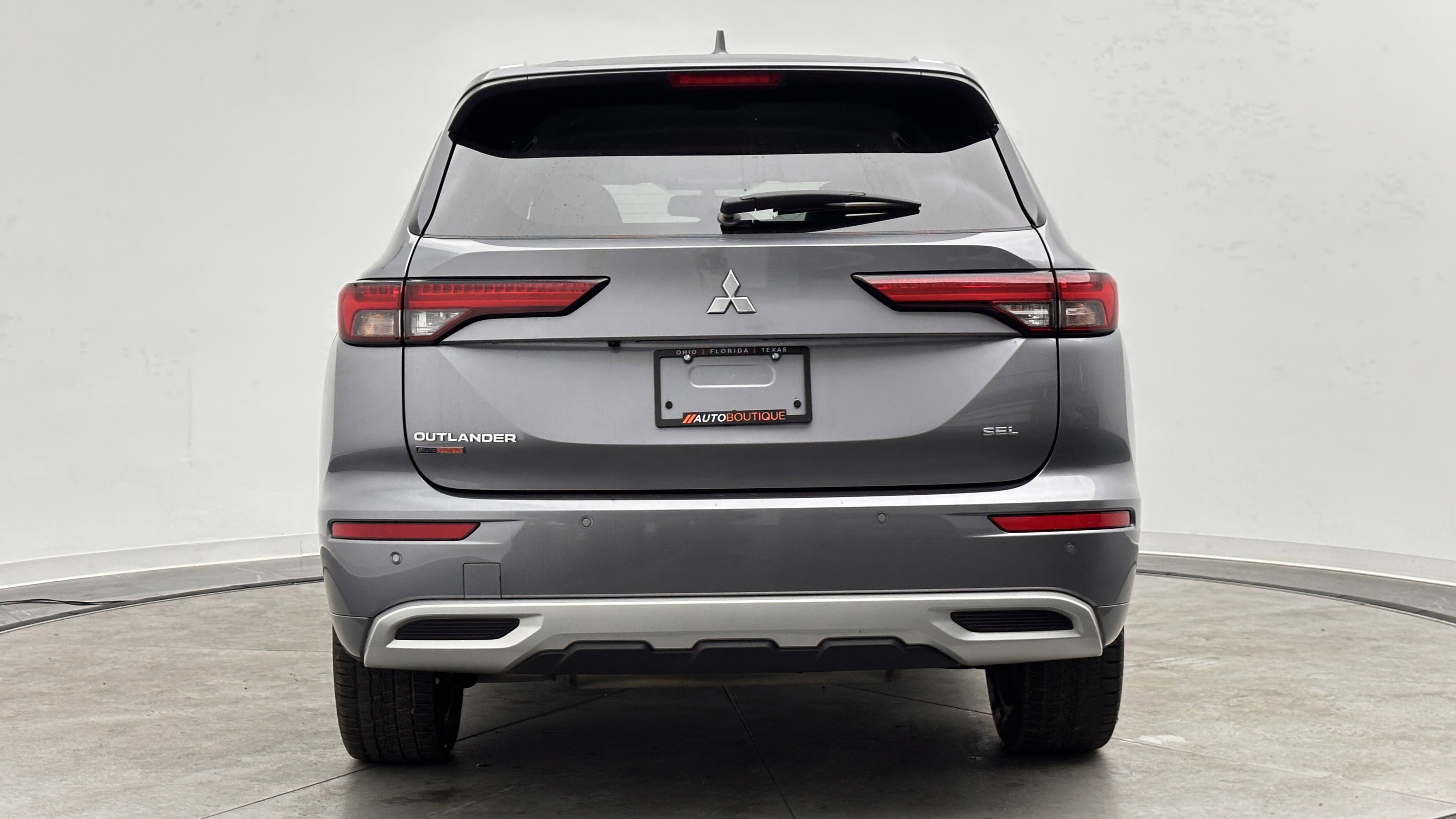 Used 2024 Mitsubishi Outlander SEL FWD image 7