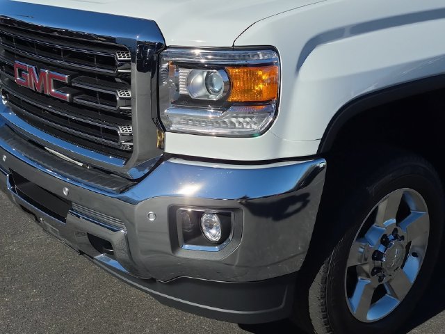 Certified 2016 GMC Sierra 2500 SLT w/ Duramax Plus Package AWD/4WD image 9