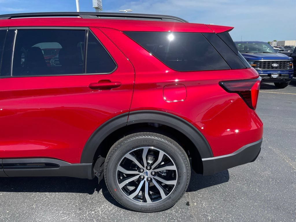 New 2026 Ford Explorer ST-Line AWD/4WD image 33