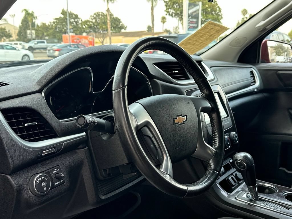 Used 2016 Chevrolet Traverse LT FWD image 10