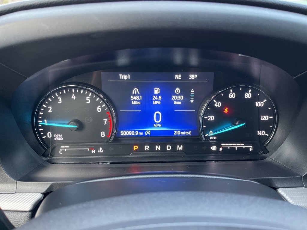 Used 2020 Ford Explorer XLT w/ Equipment Group 202A image 9