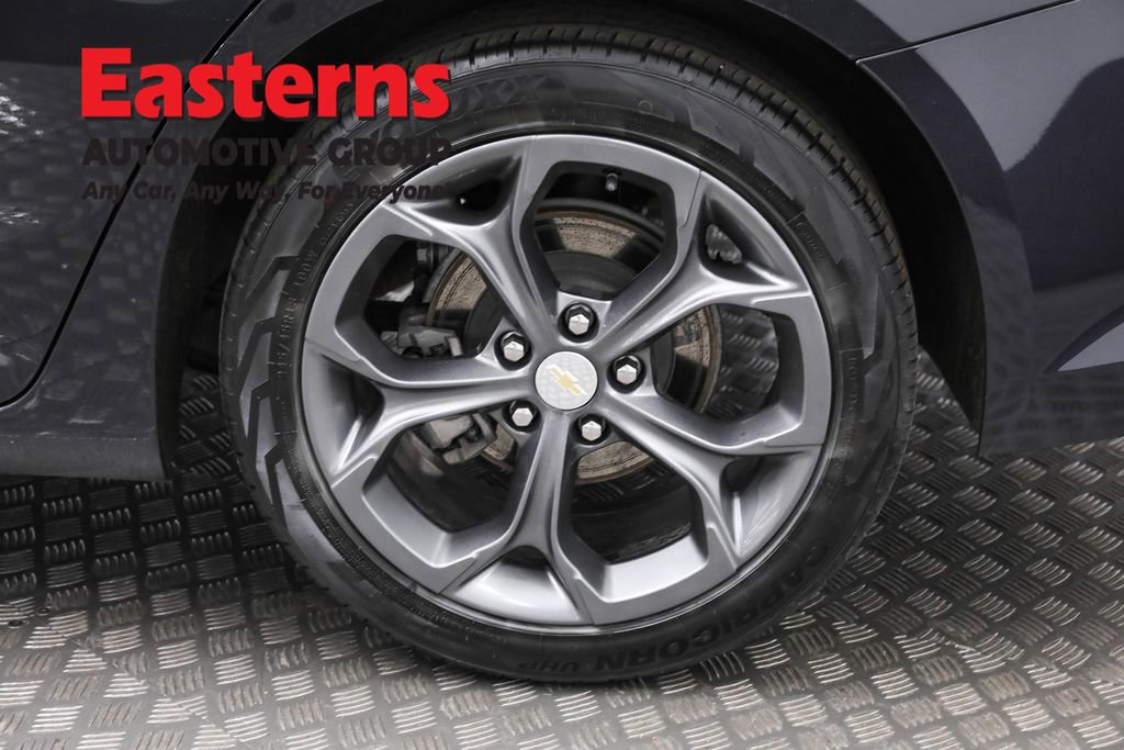 Used 2023 Chevrolet Malibu LT image 33