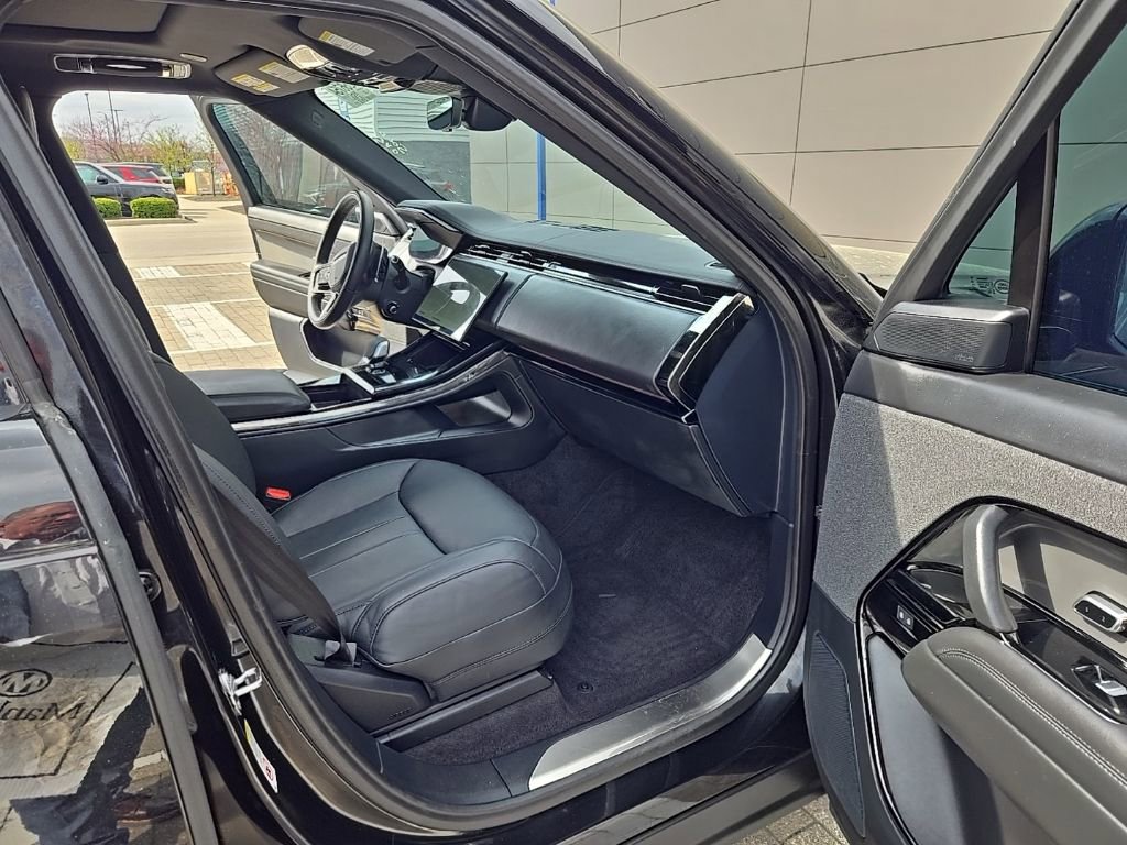 Certified 2024 Land Rover Range Rover Sport Dynamic SE image 20
