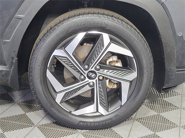 Used 2022 Hyundai Tucson Limited w/ Winter Package image 12