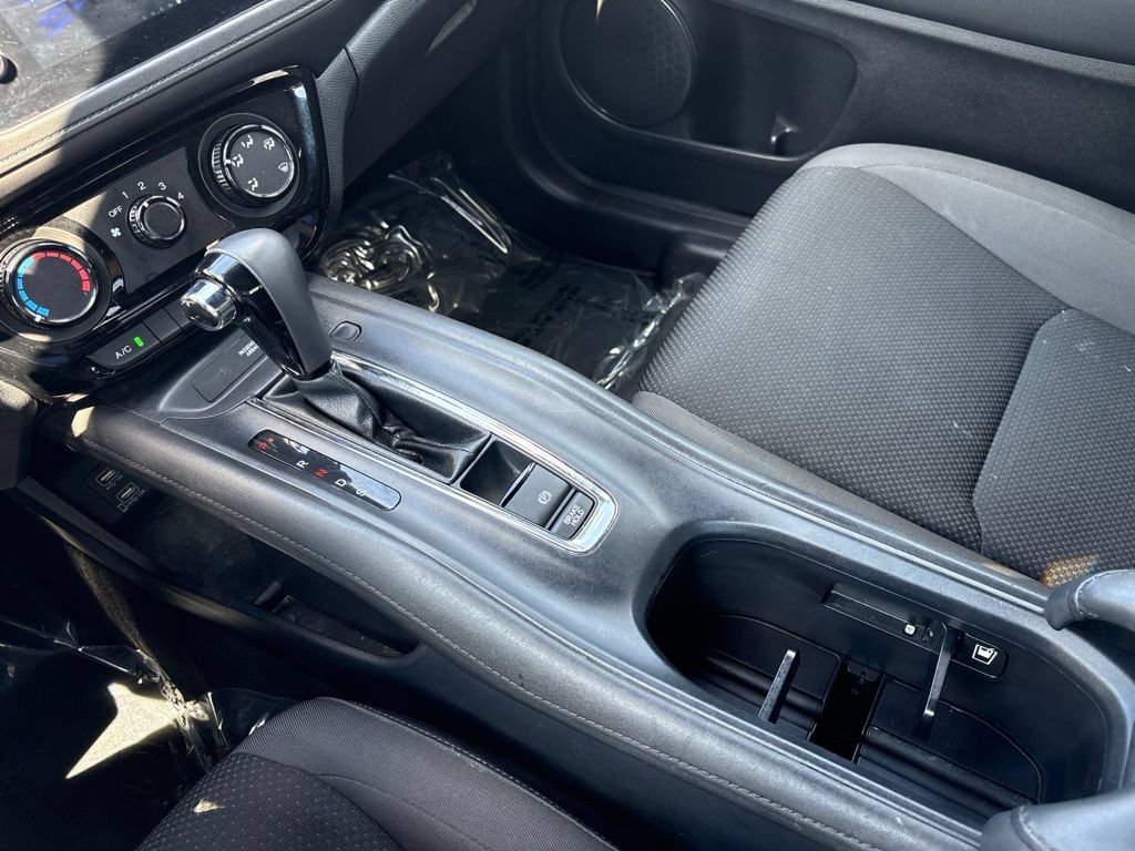 Used 2022 Honda HR-V Sport image 17