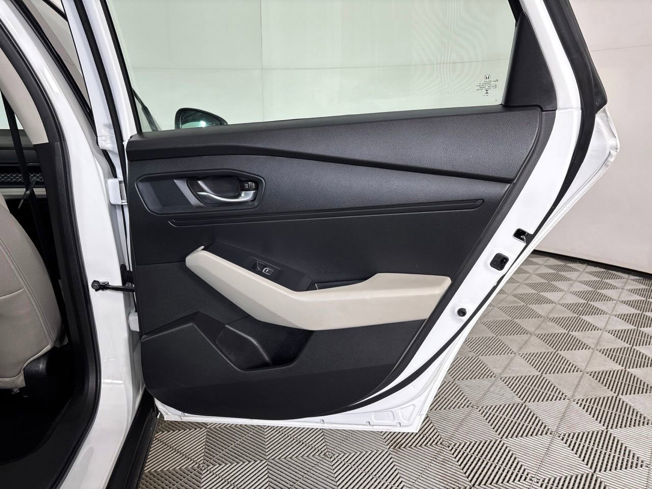 Used 2025 Honda Accord SE image 21