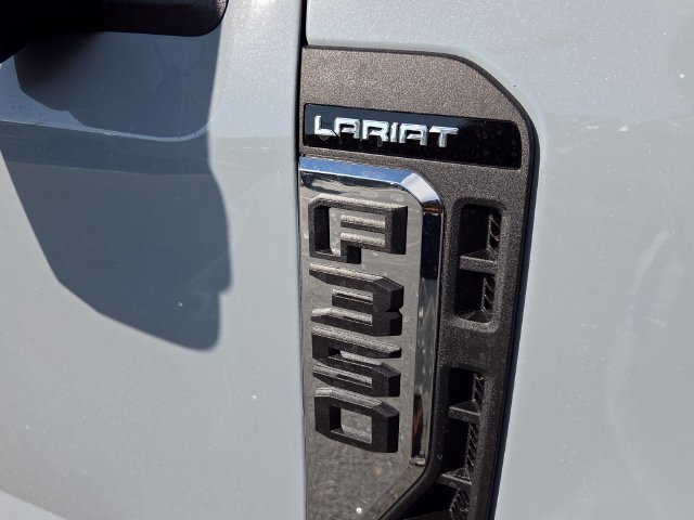 New 2027 Ford F350 Lariat RWD image 14