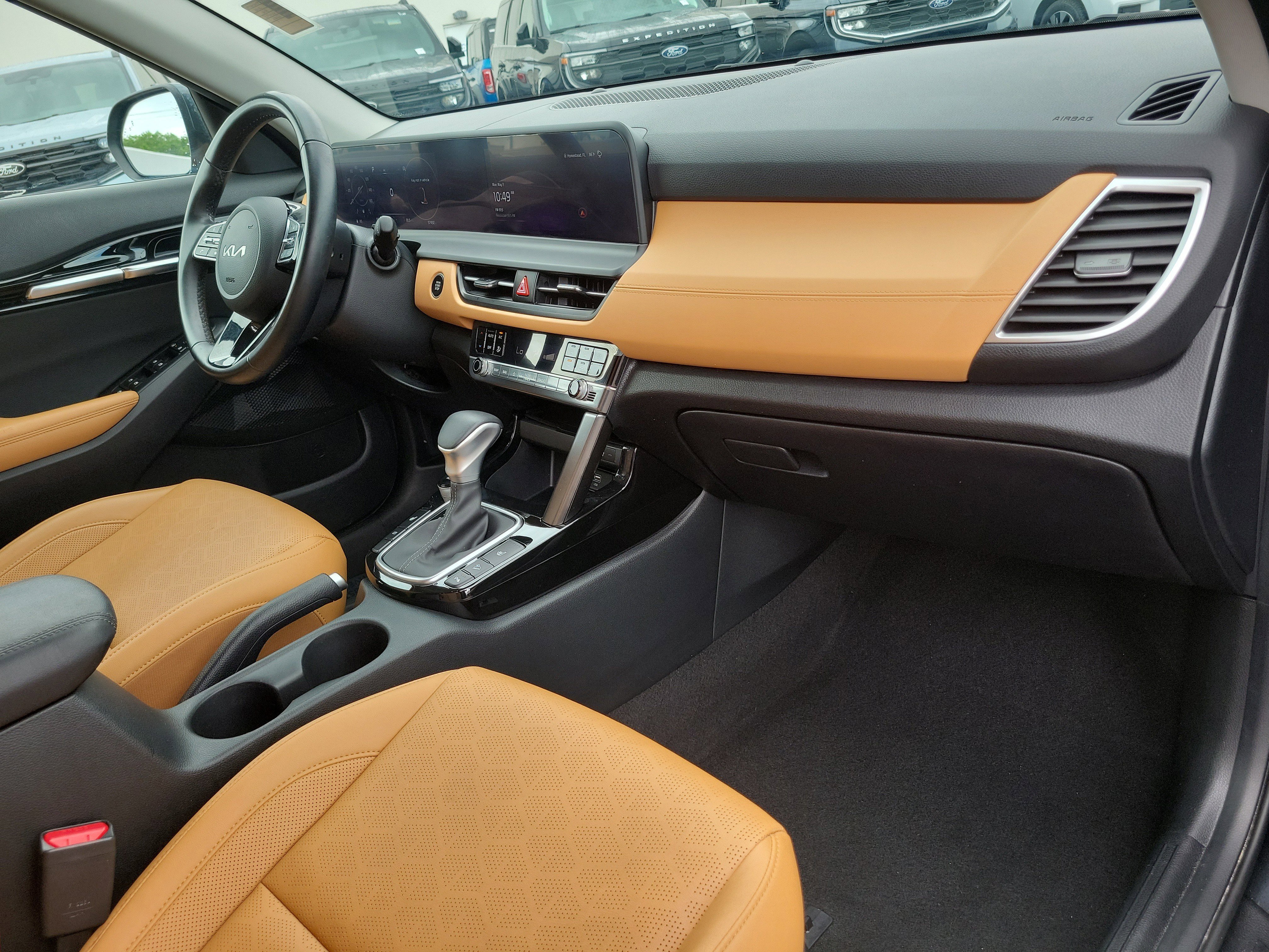 Used 2025 Kia Seltos EX w/ EX Sunroof Package FWD image 20