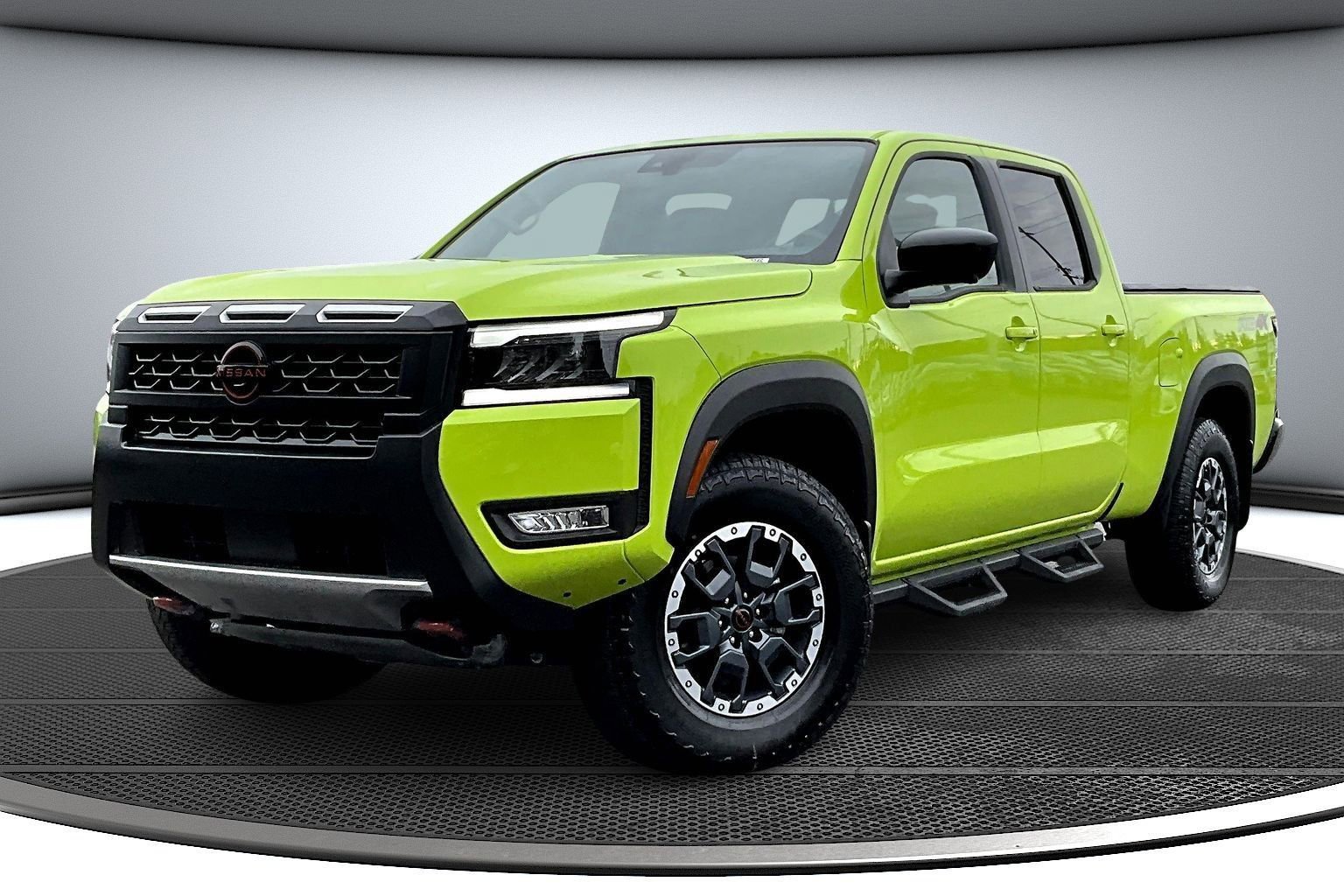 New 2026 Nissan Frontier PRO-4X image 2