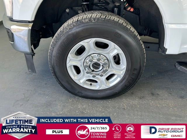 Used 2025 Ford F250 XLT AWD/4WD image 6