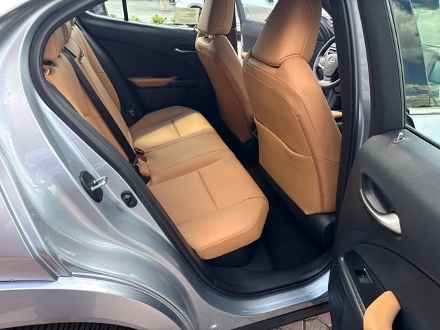 New 2026 Lexus UX 300h AWD w/ Accessory Package (2T) image 34