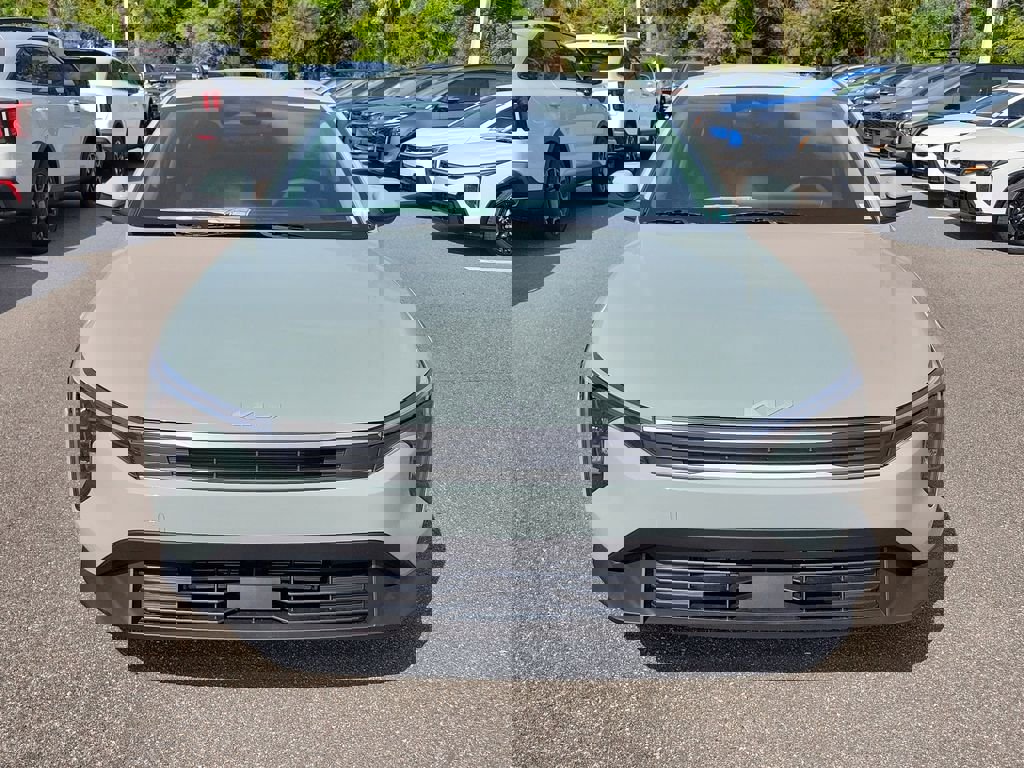 New 2026 Kia K4 LXS image 2