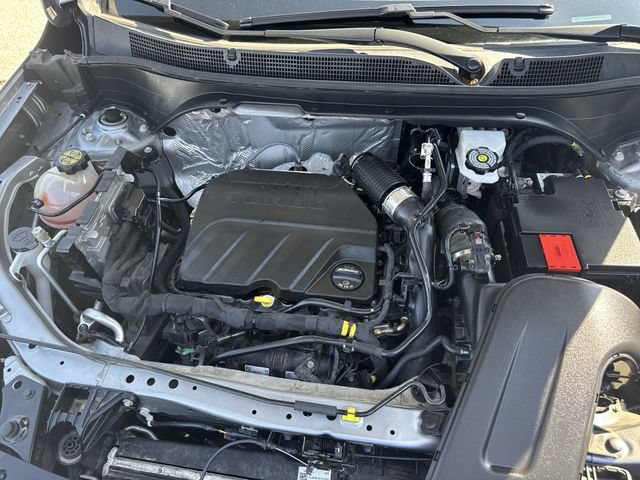 Used 2024 Chevrolet Trax ACTIV w/ Sunroof Package FWD image 29