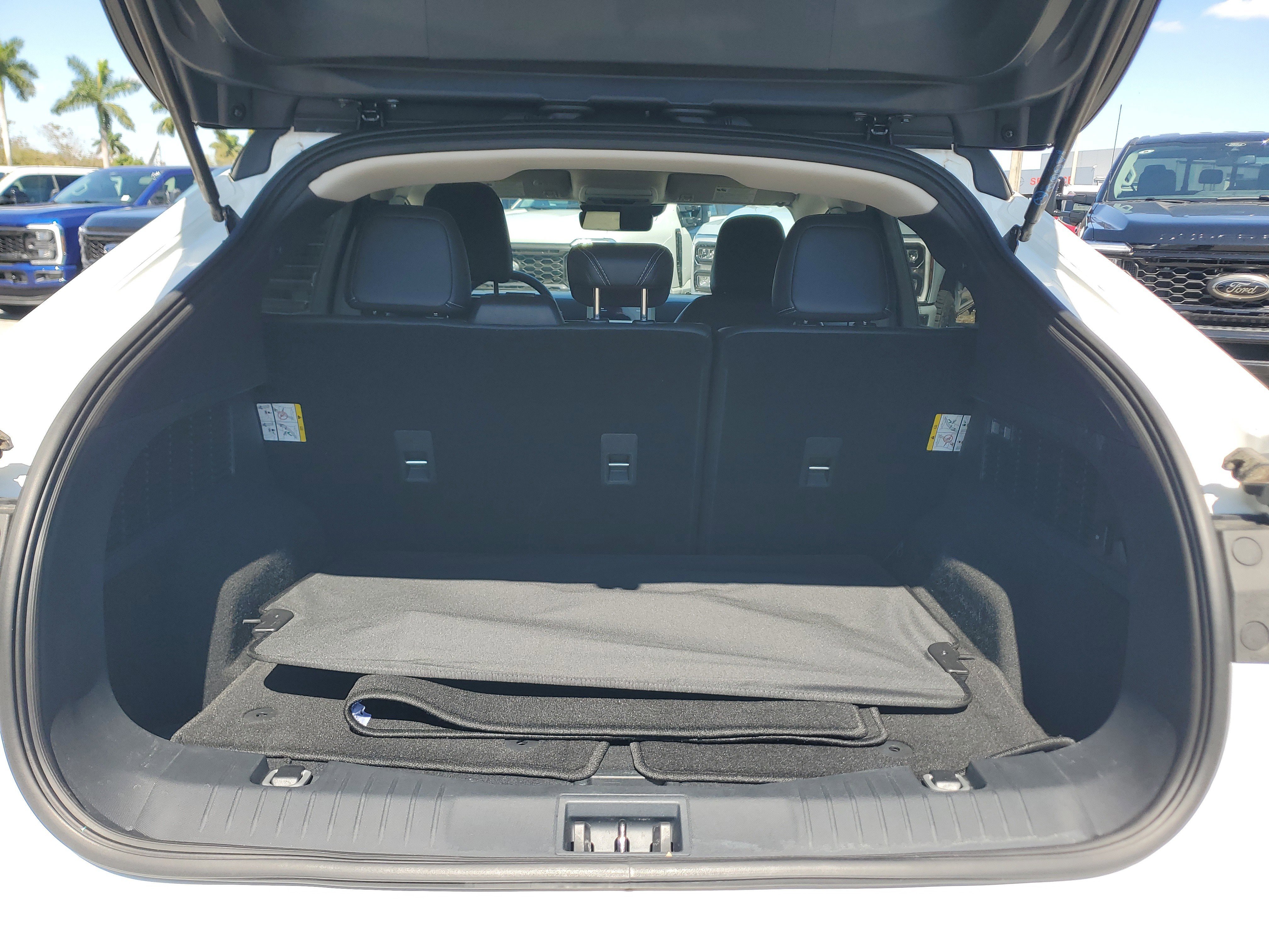 Used 2024 Ford Mustang Mach-E Select w/ Comfort Package Lite image 15