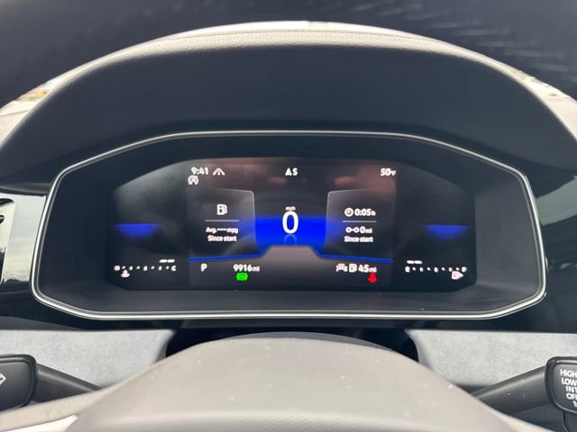 Certified 2025 Volkswagen Jetta SE w/ Sunroof Package image 22