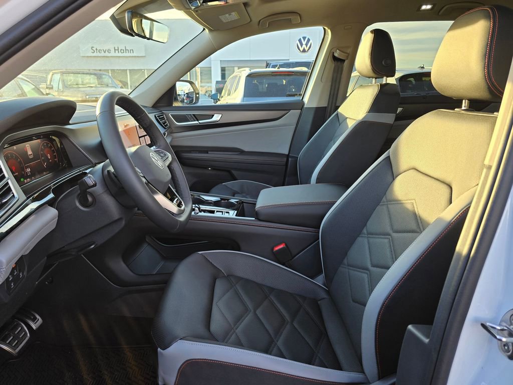 New 2026 Volkswagen Atlas Peak Edition image 23