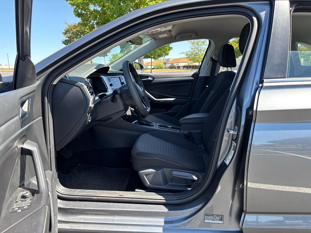 Used 2023 Volkswagen Jetta S FWD image 7