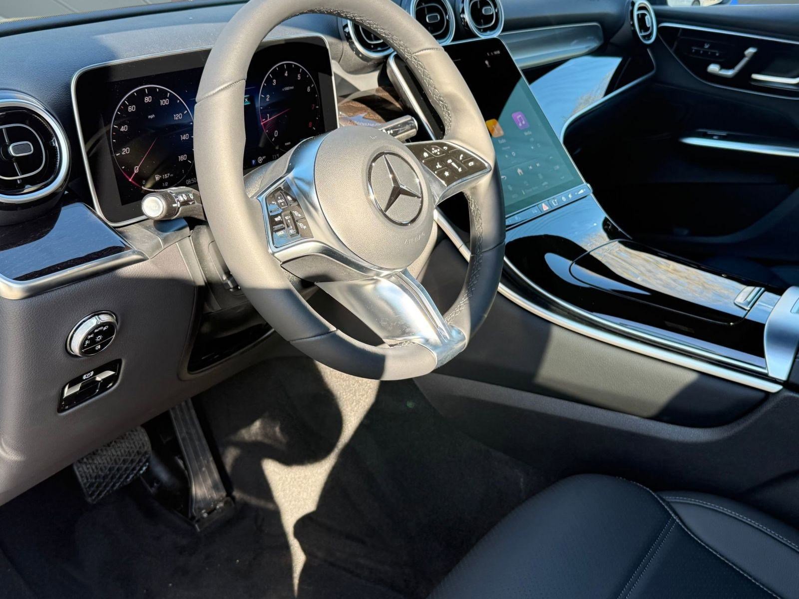 New 2026 Mercedes-Benz GLC 300 image 4