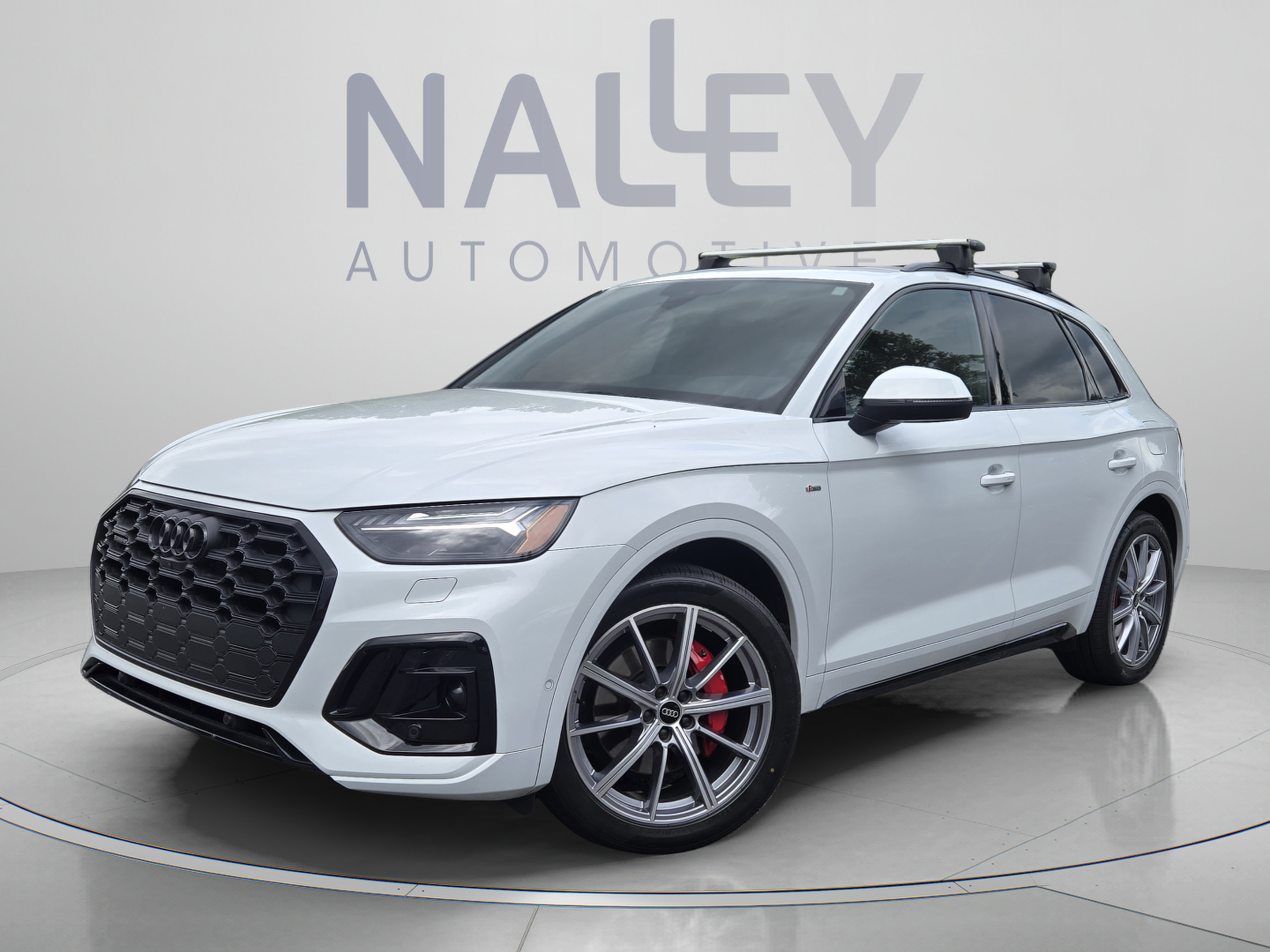 Used 2024 Audi Q5 e Prestige w/ Prestige Package
